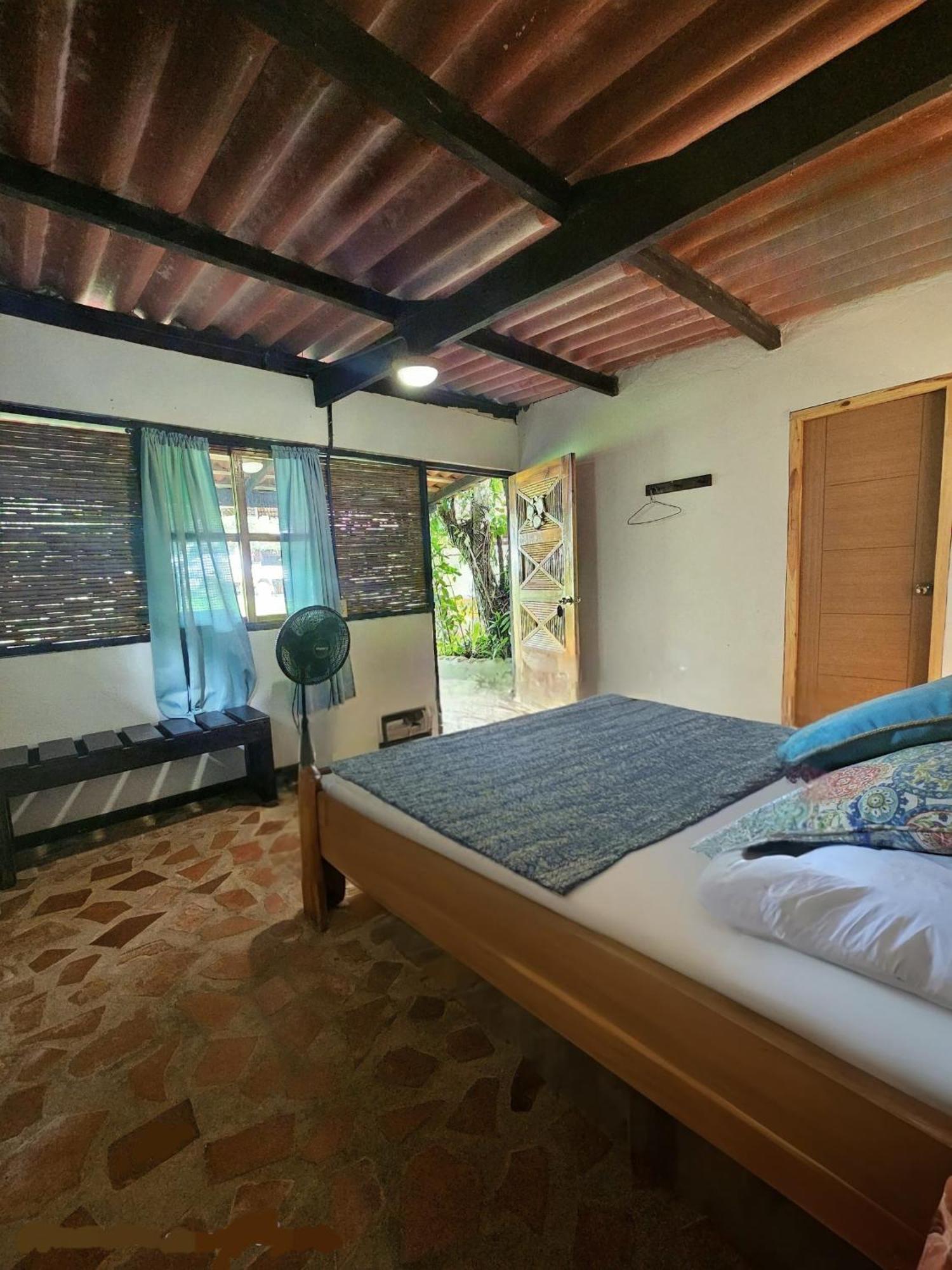 La Qhia Eco Retreat Hostel Santa Fe  Buitenkant foto